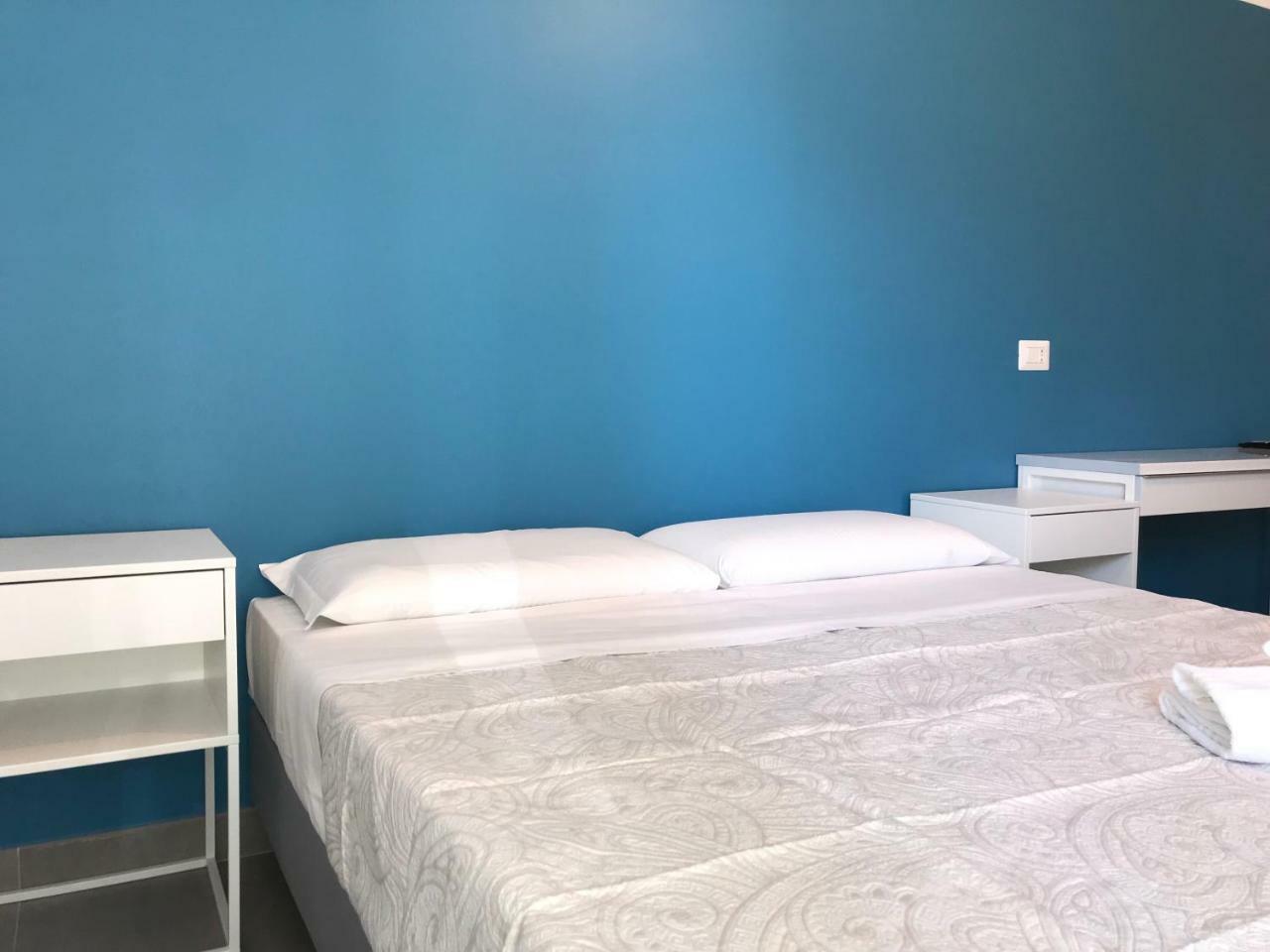 Joy Rooms Милано Стая снимка
