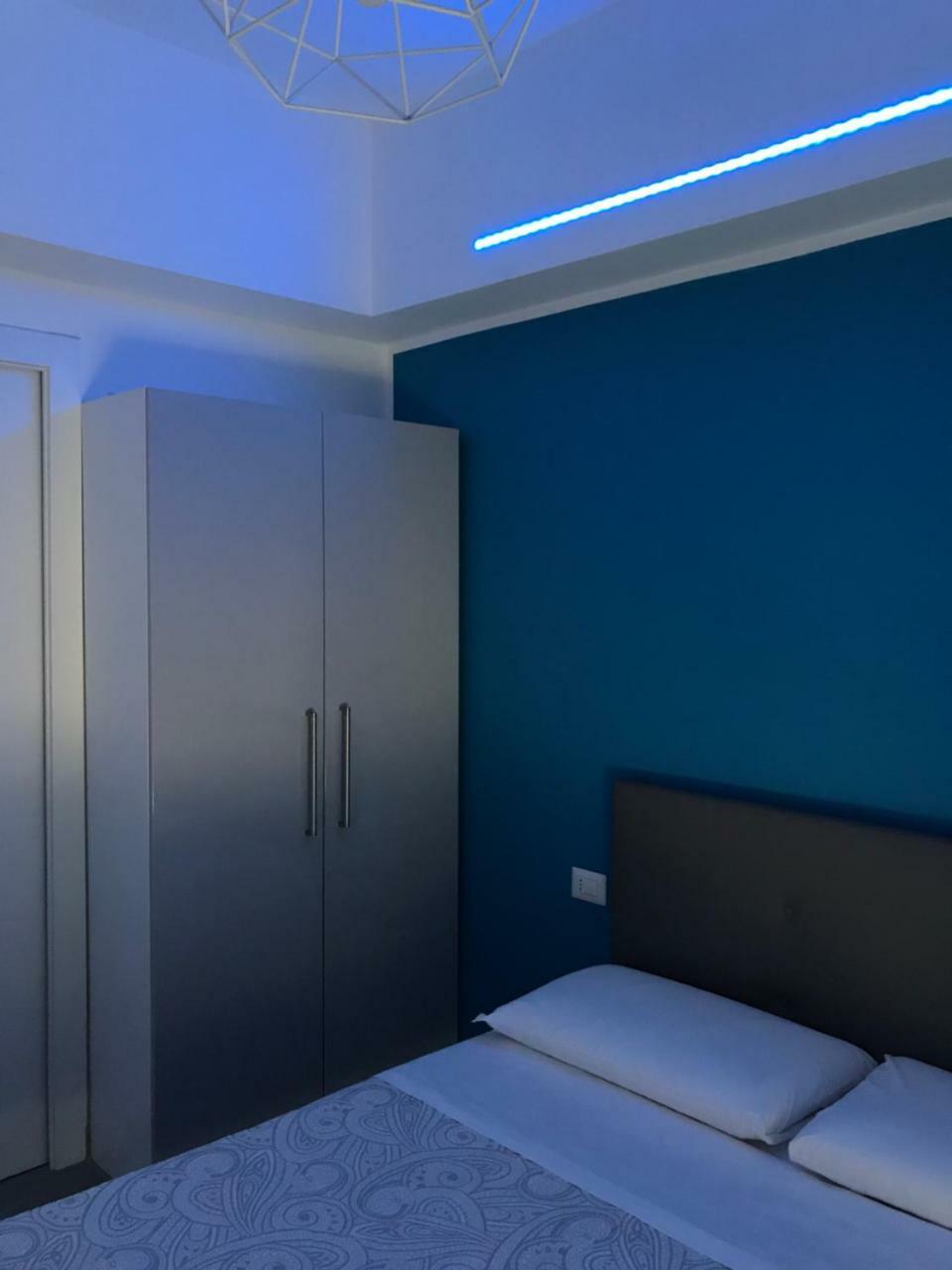 Joy Rooms Милано Екстериор снимка